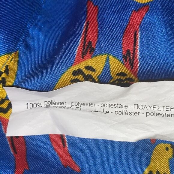 ZARA Wm’s XS Blue Satin Yellow Bird
Print Cropped Button Down Top Blouse - Picture 4 of 4